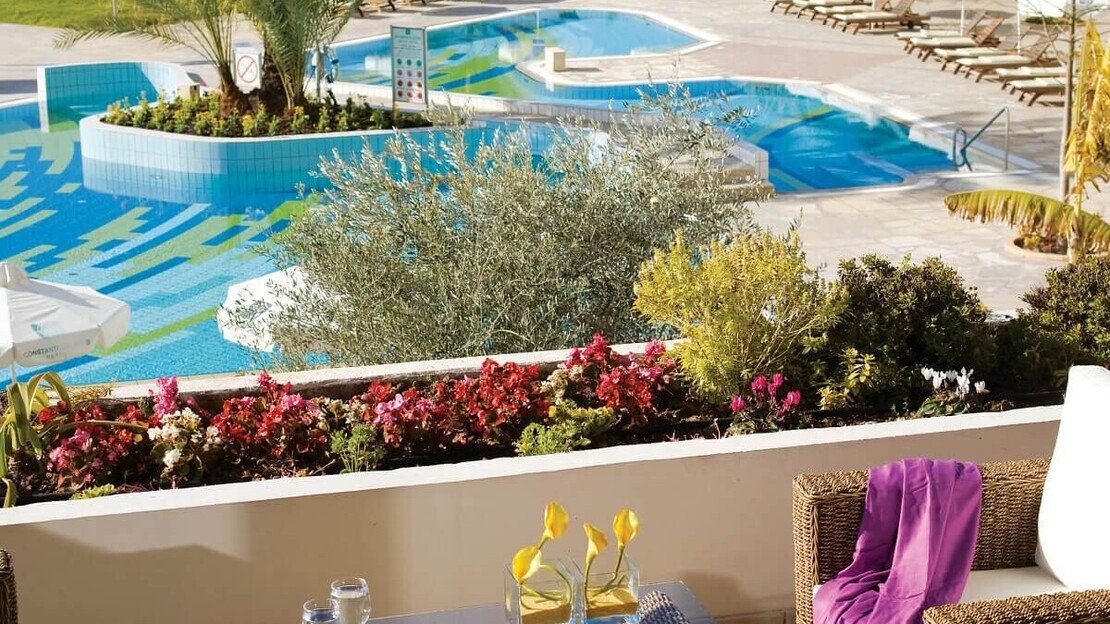 Constantinou Bros Athena Royal Beach Hotel